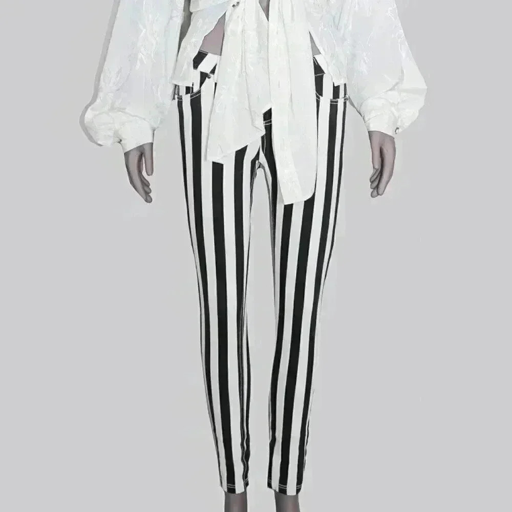 Black White Striped Skinny Jeans Size Small Low Rise Slim Pants Fall Outerwear